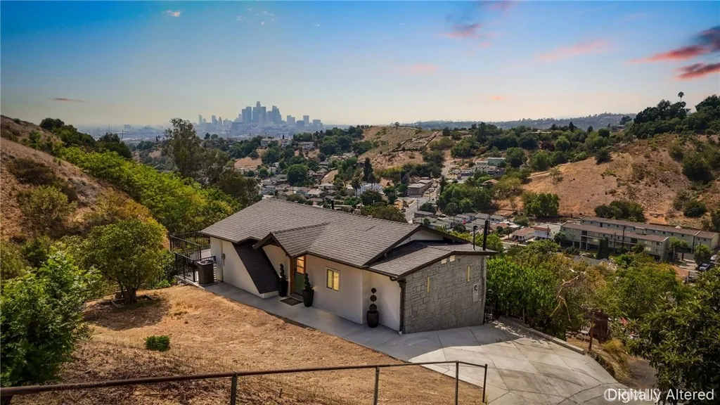 main property photo 59