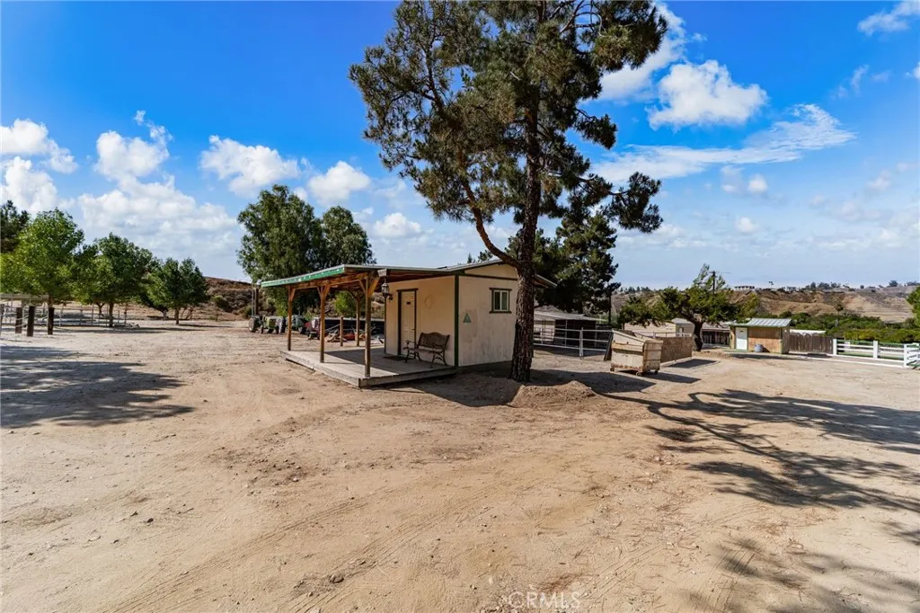 main property photo 59