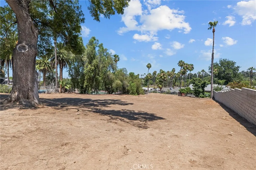 main property photo 48