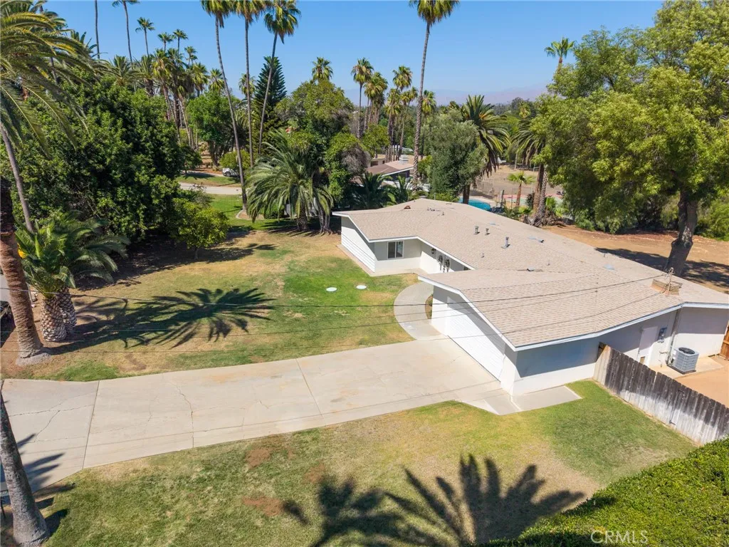 main property photo 61