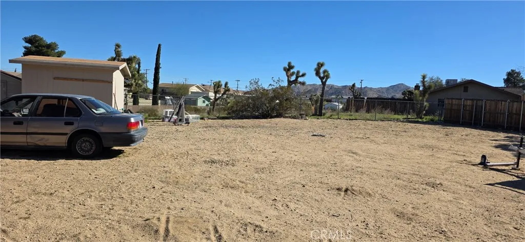 main property photo 25