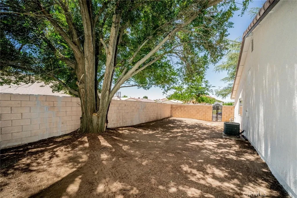 main property photo 24