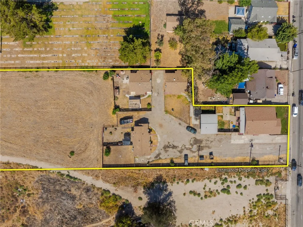 main property photo 7
