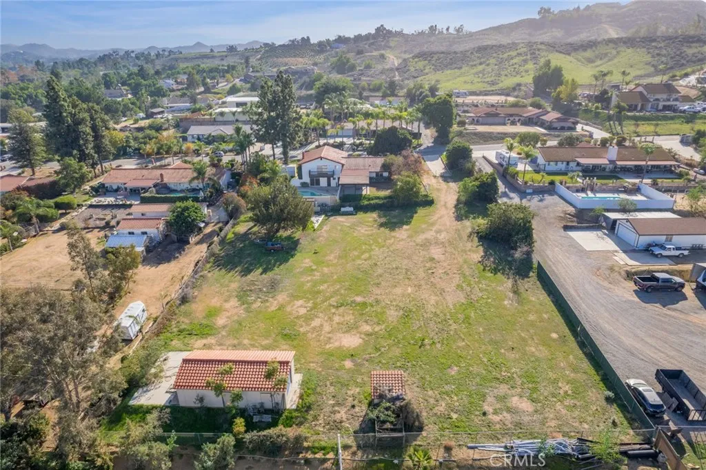 main property photo 47