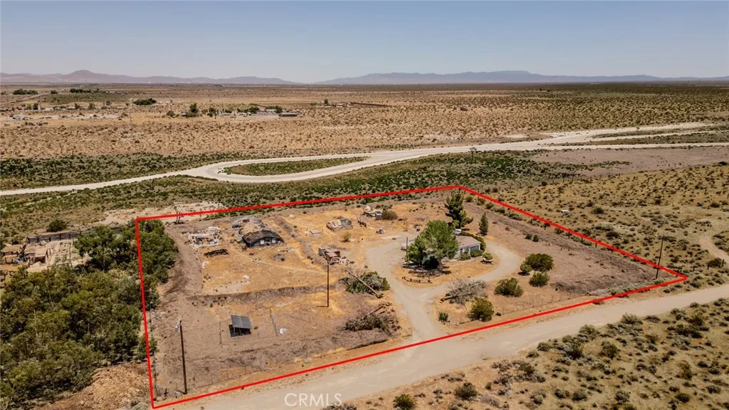 main property photo 25