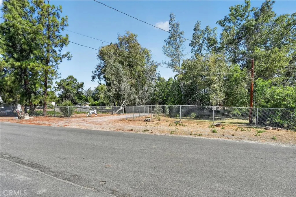 main property photo 62
