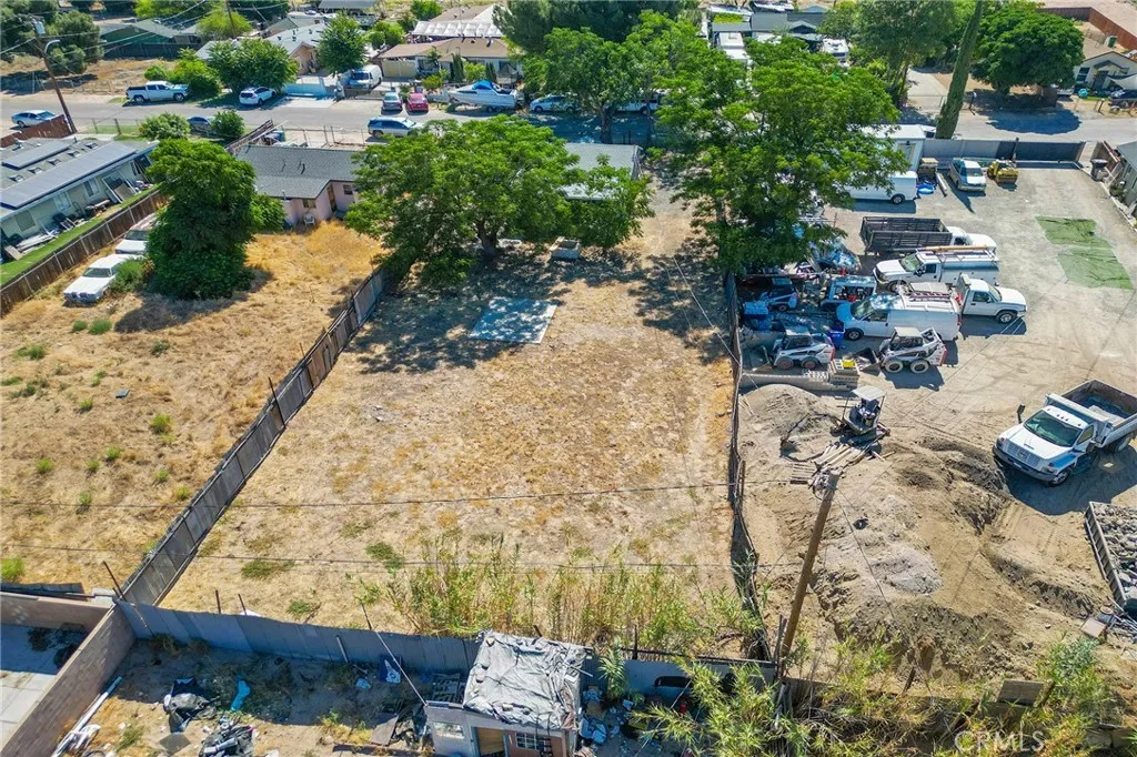 main property photo 21