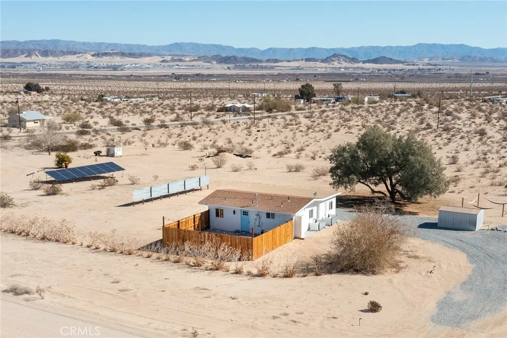 main property photo 19