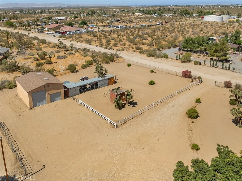 main property photo 8