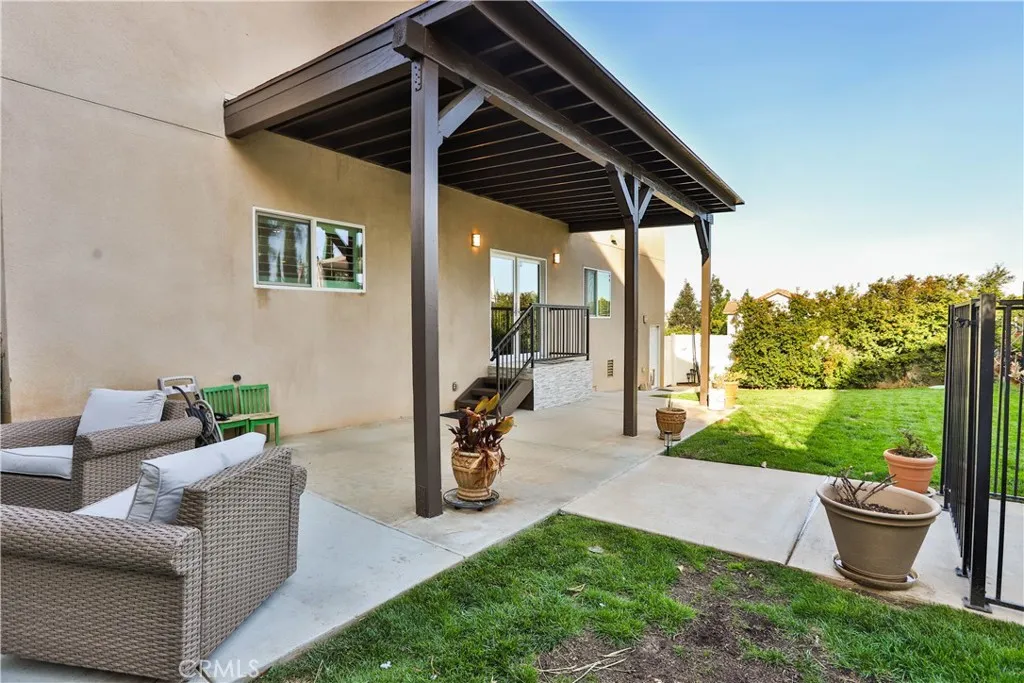 main property photo 51