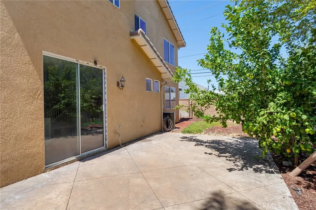 main property photo 23