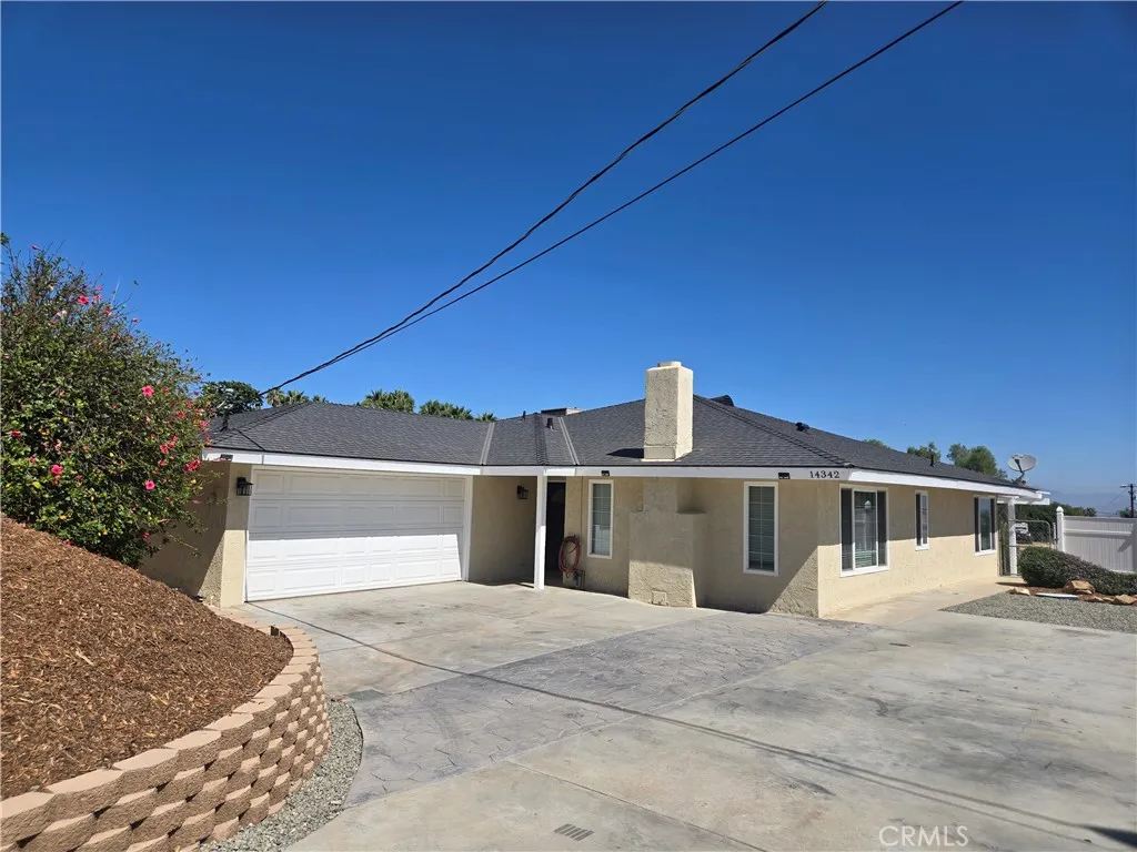 main property photo 0