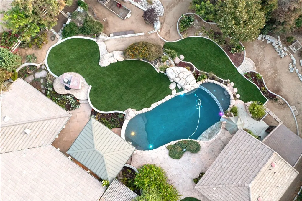 main property photo 67