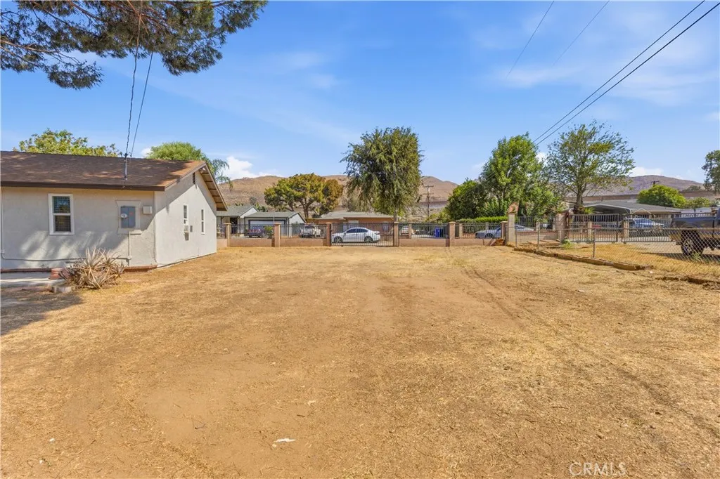 main property photo 46