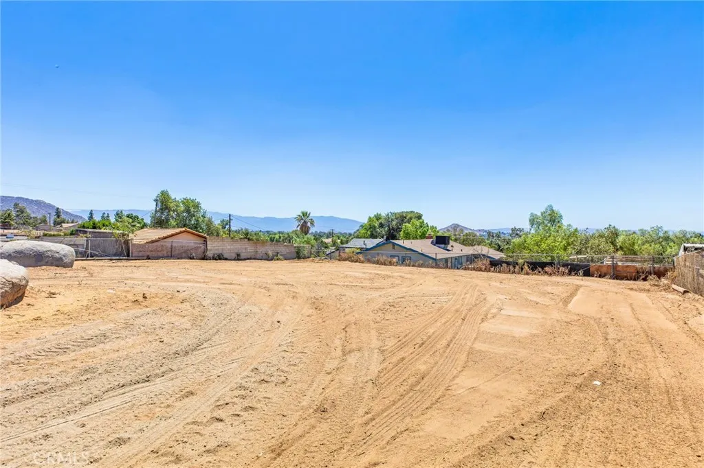main property photo 52