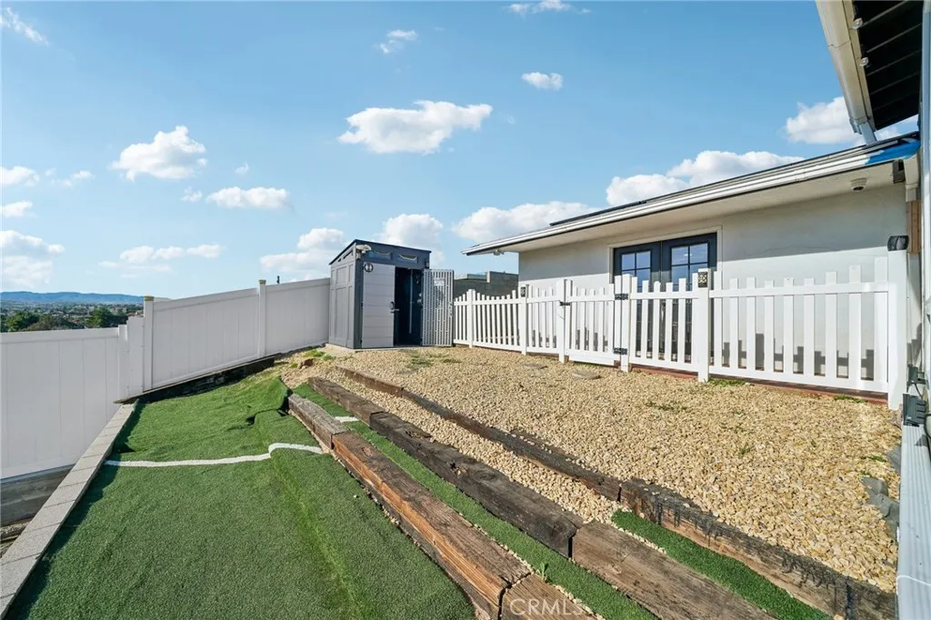main property photo 54