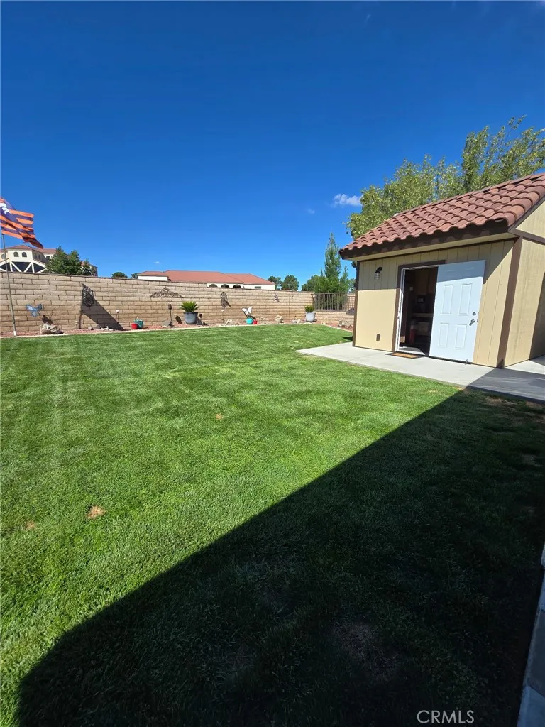 main property photo 7