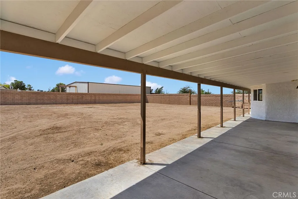 main property photo 30