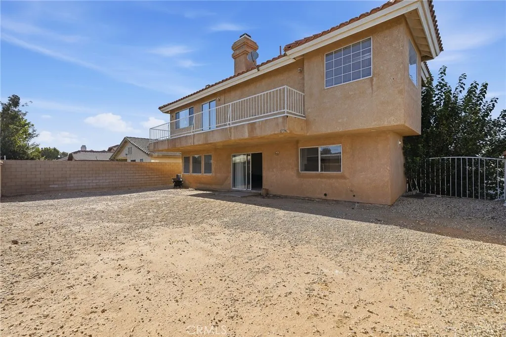 main property photo 20