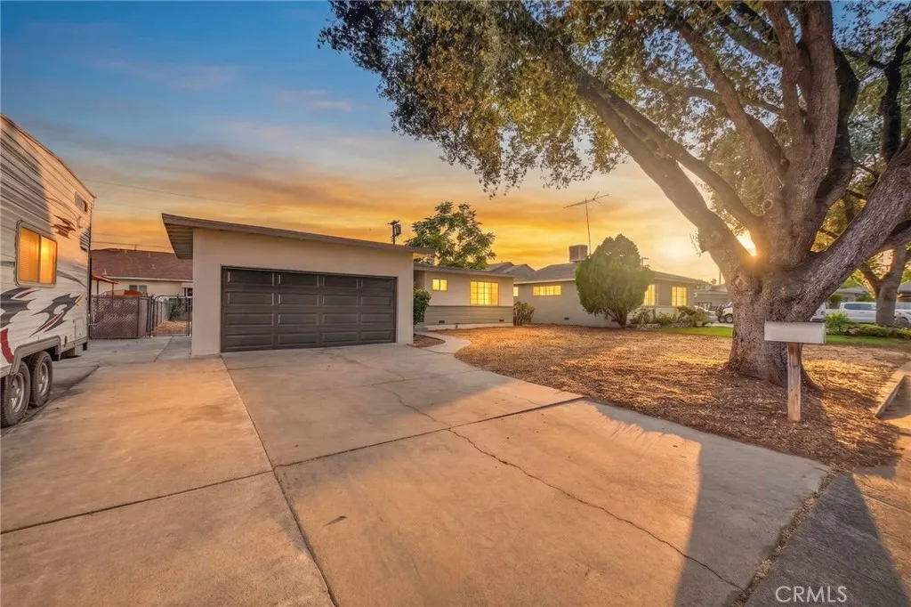 main property photo 54