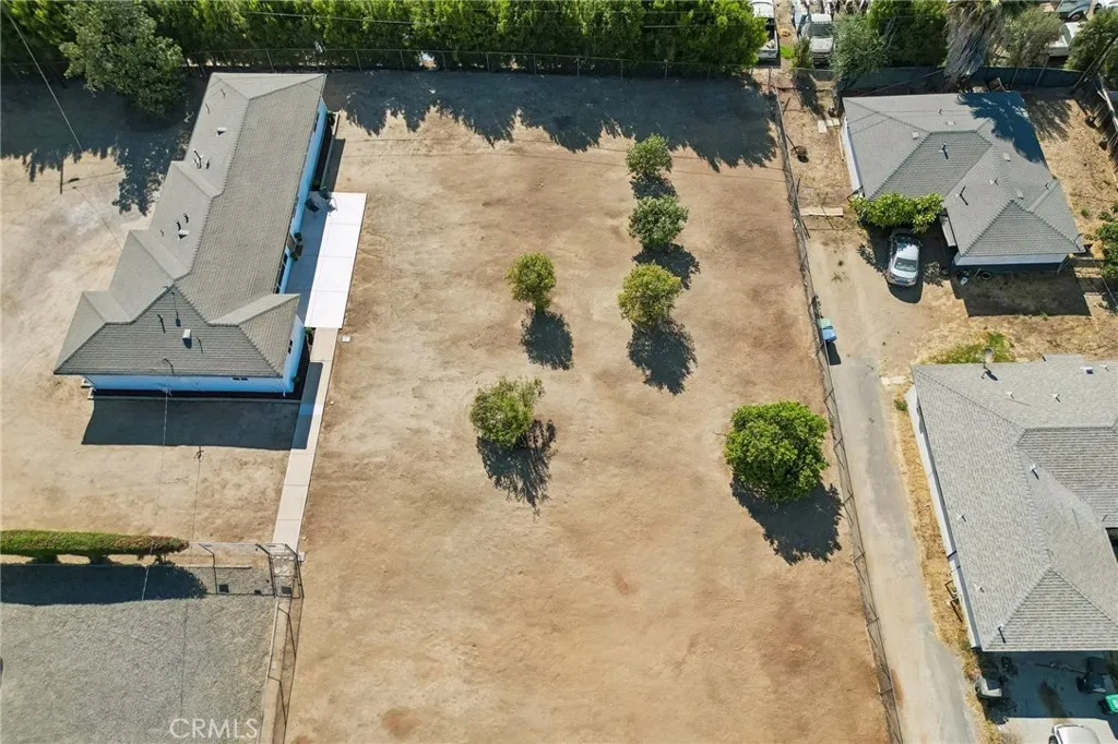 main property photo 53