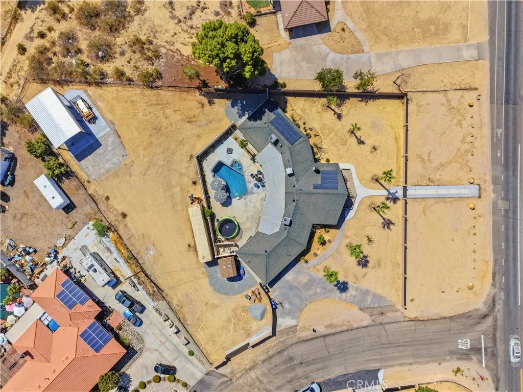 main property photo 51
