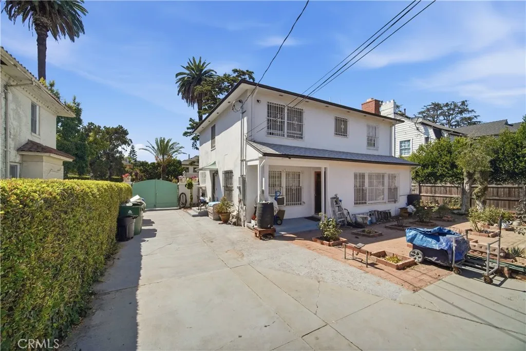 main property photo 24