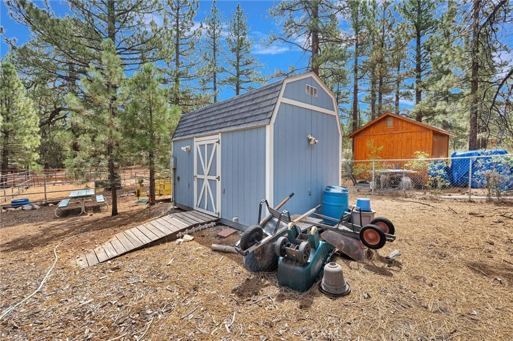 main property photo 51