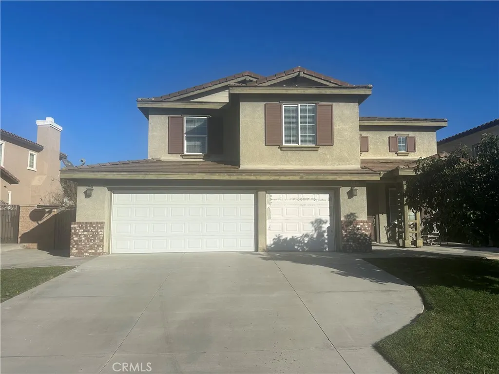 main property photo 12