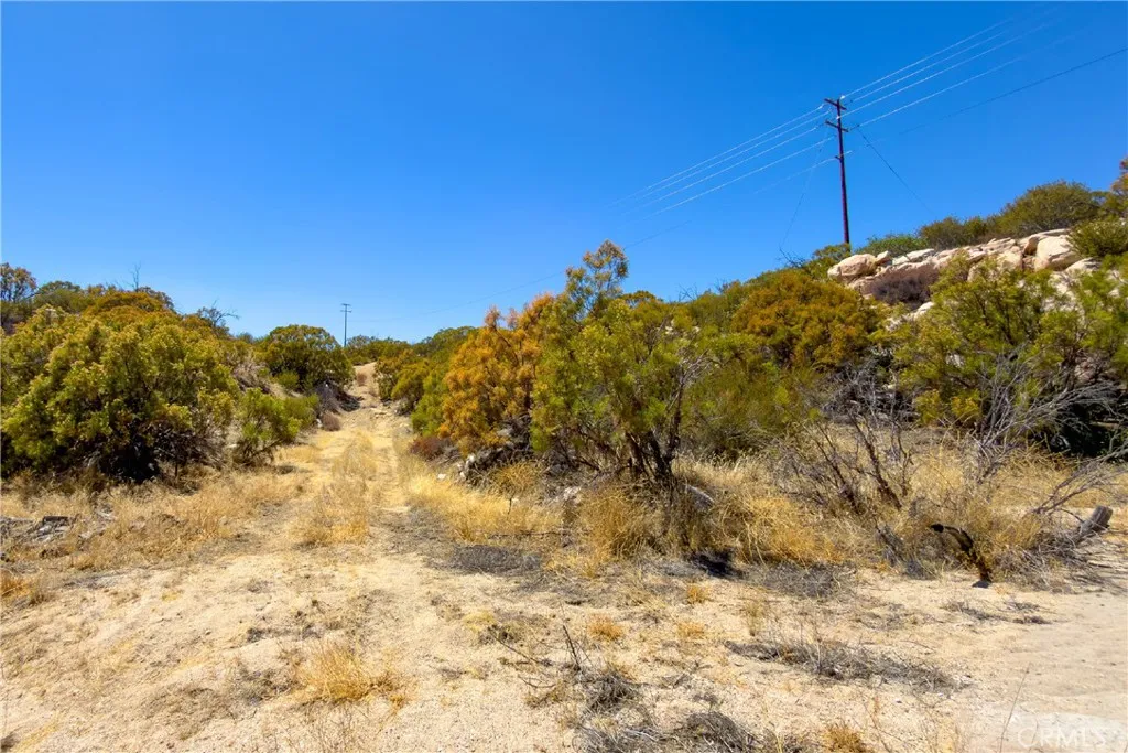 main property photo 18