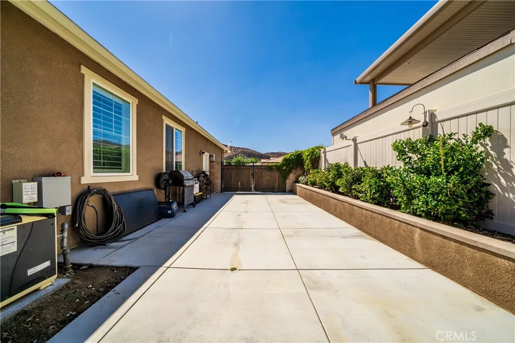 main property photo 62
