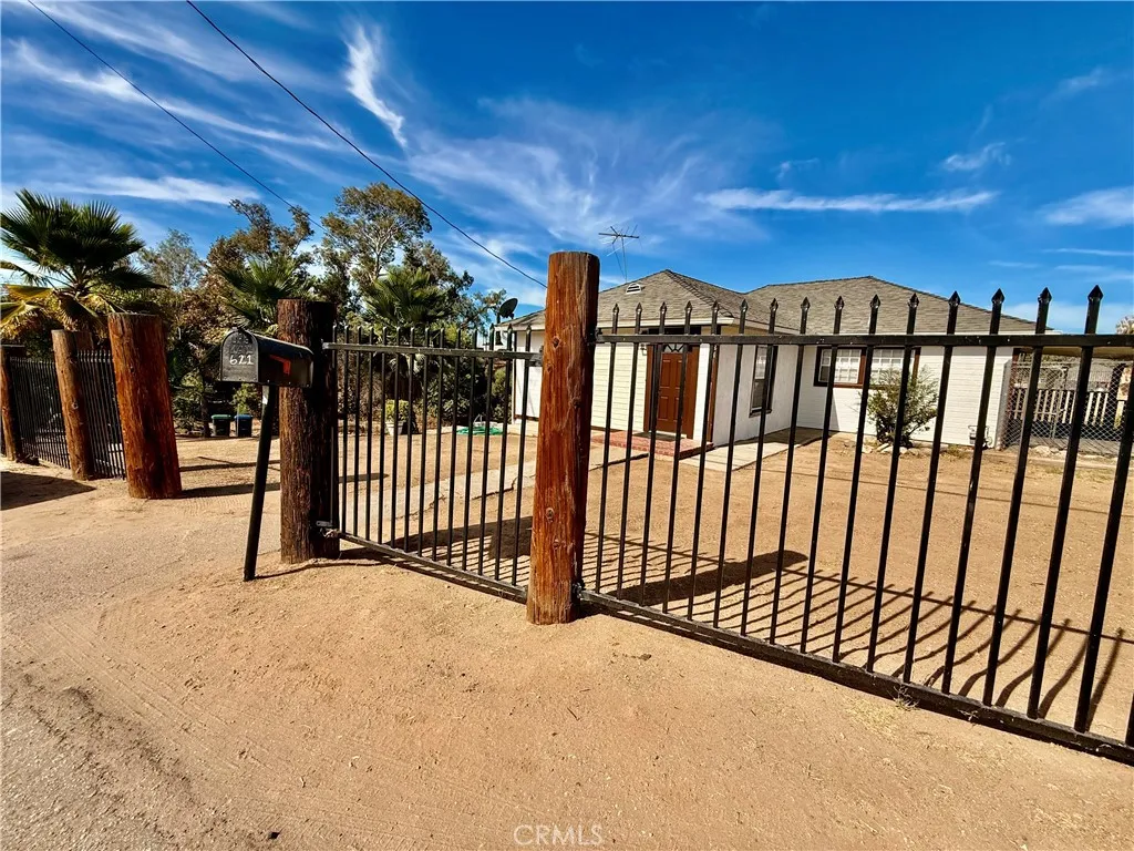 main property photo 20