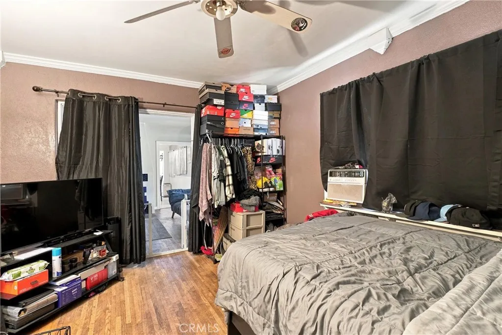 main property photo 16