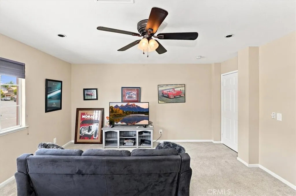 main property photo 80