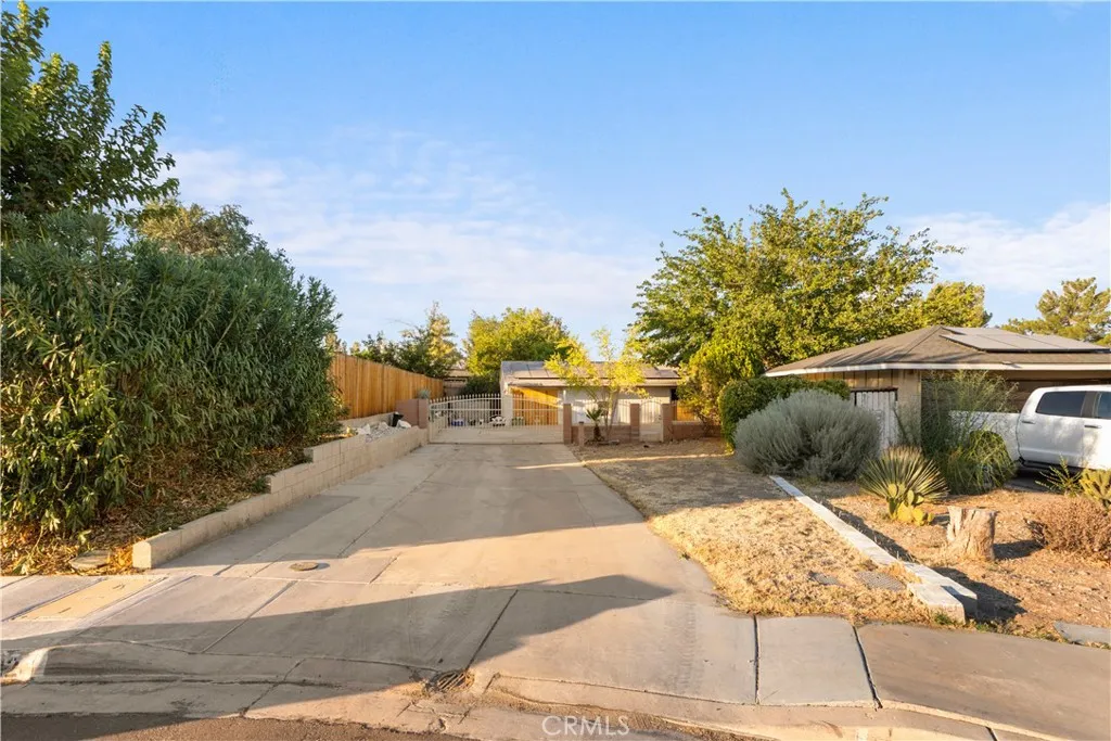 main property photo 4