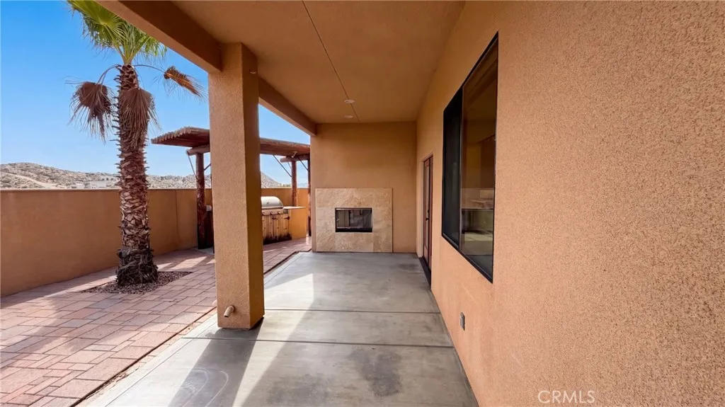 main property photo 33