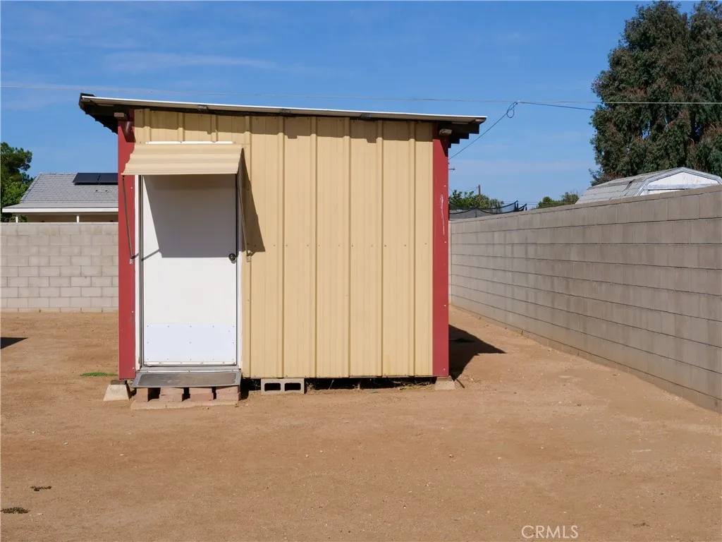 main property photo 15