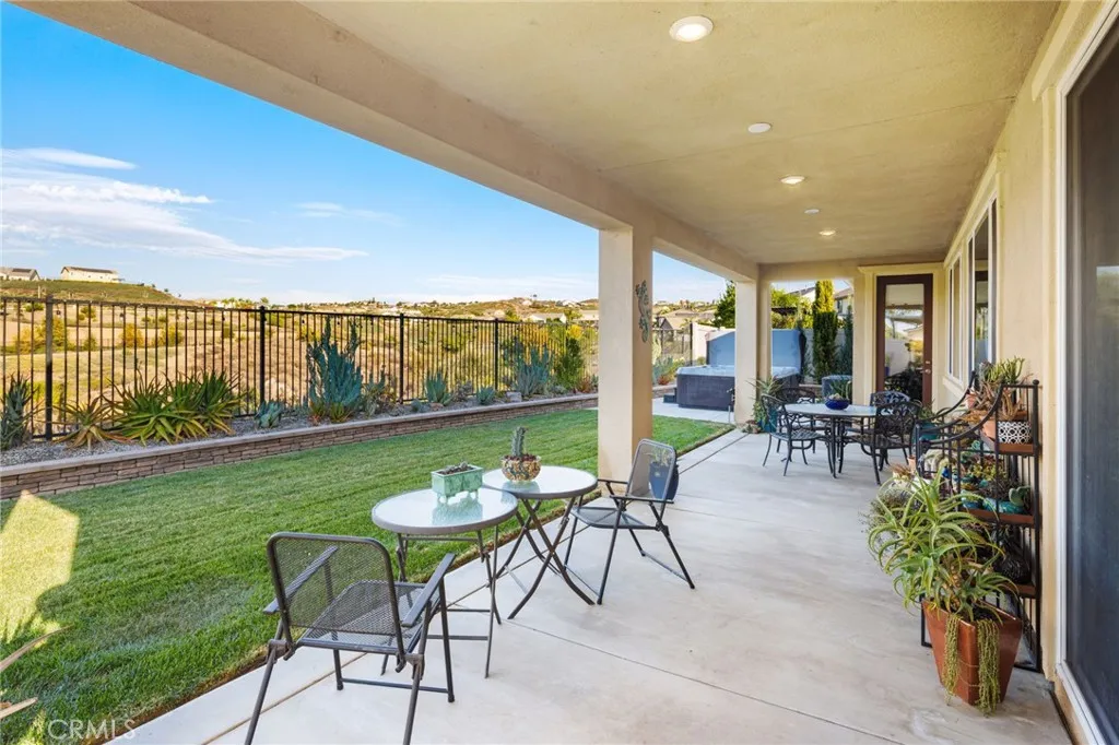 main property photo 50