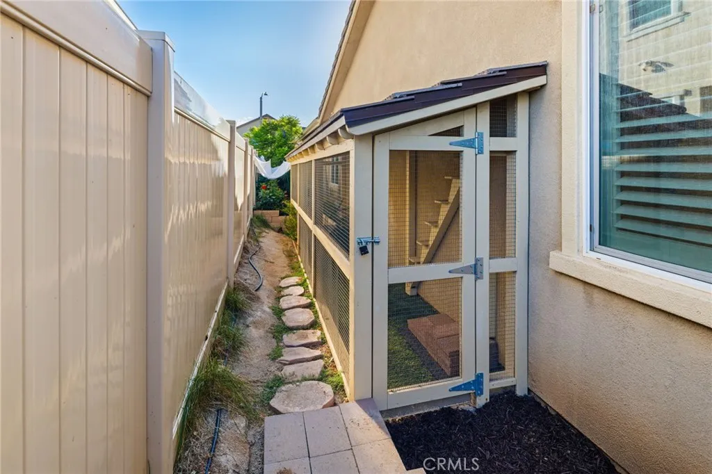 main property photo 51