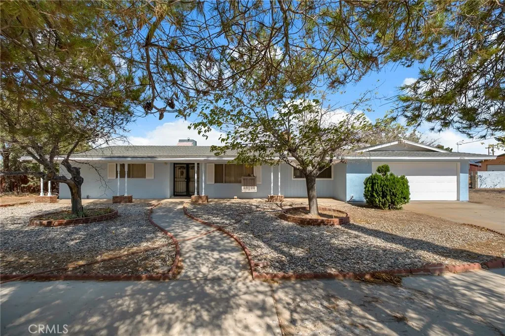 main property photo 3