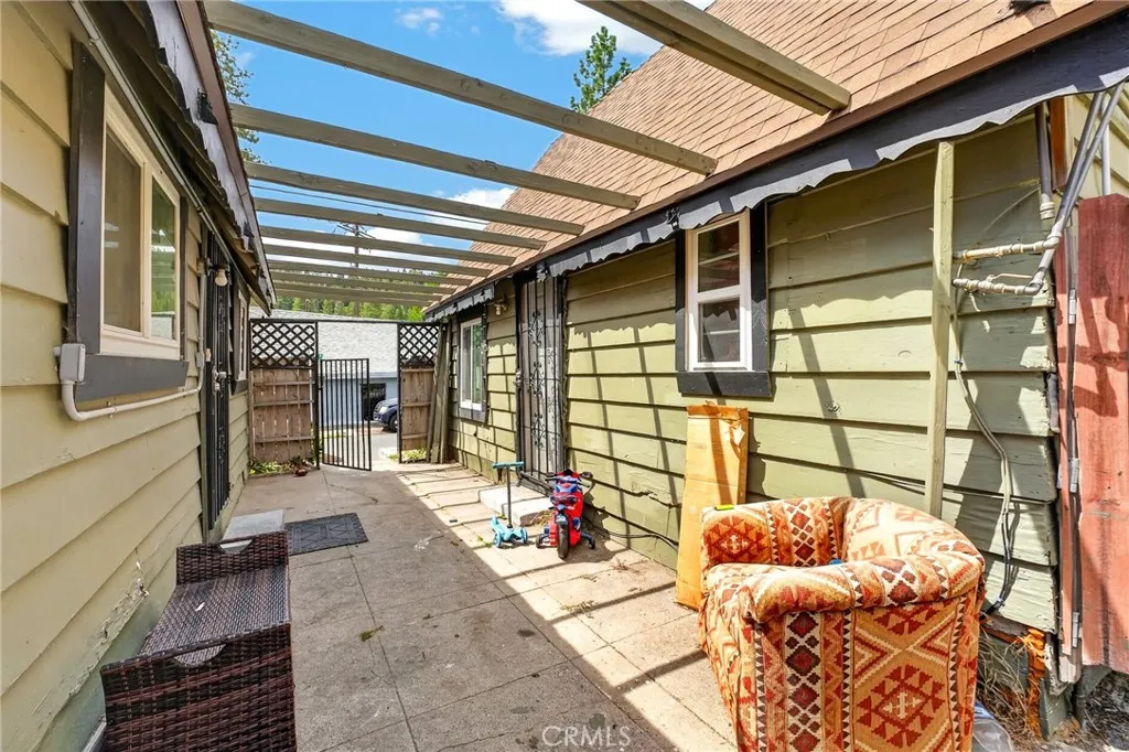 main property photo 51