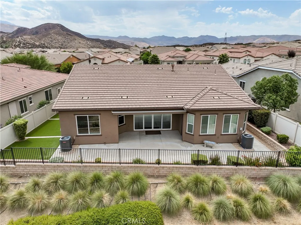 main property photo 26