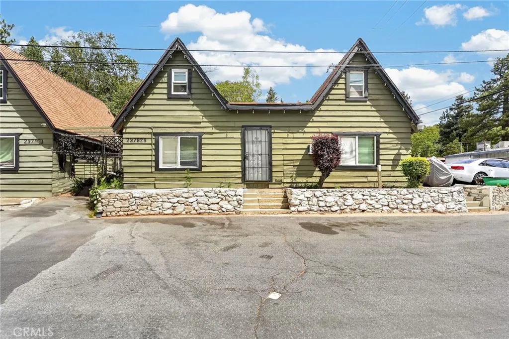 main property photo 1
