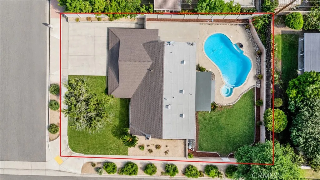 main property photo 56