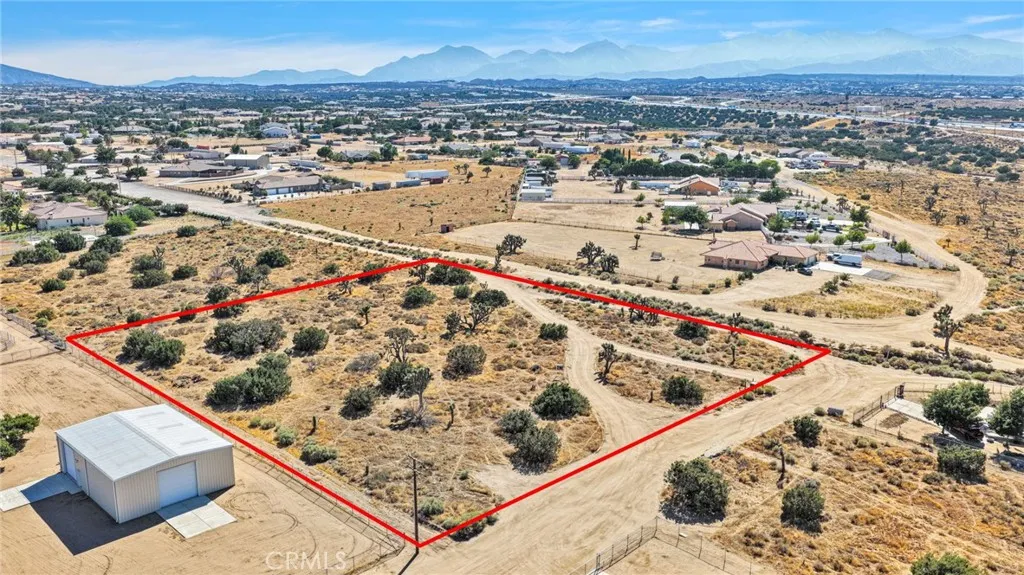main property photo 6