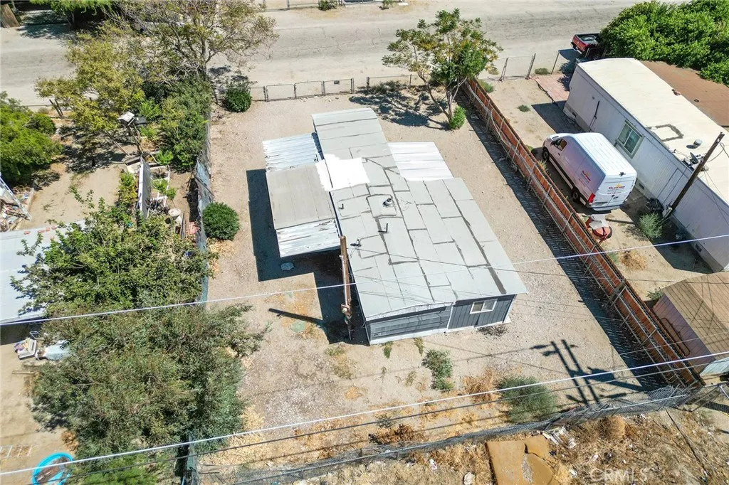 main property photo 20