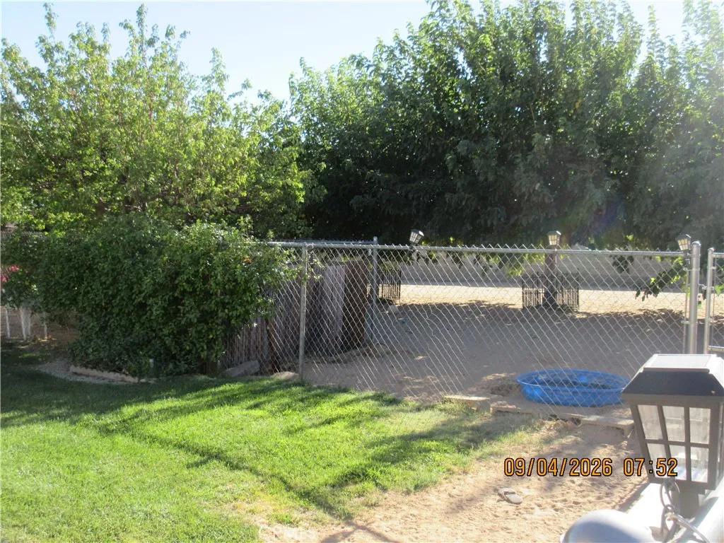main property photo 9