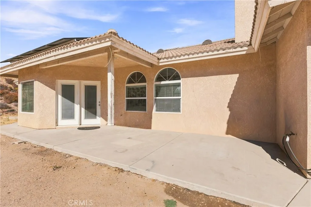 main property photo 30