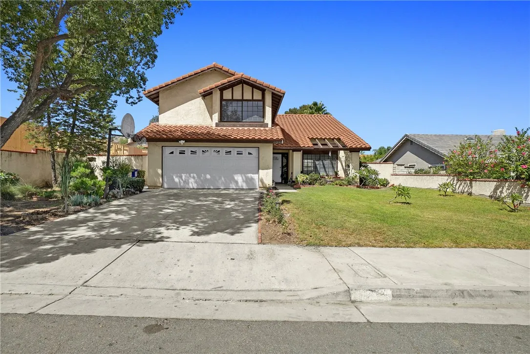 main property photo 0