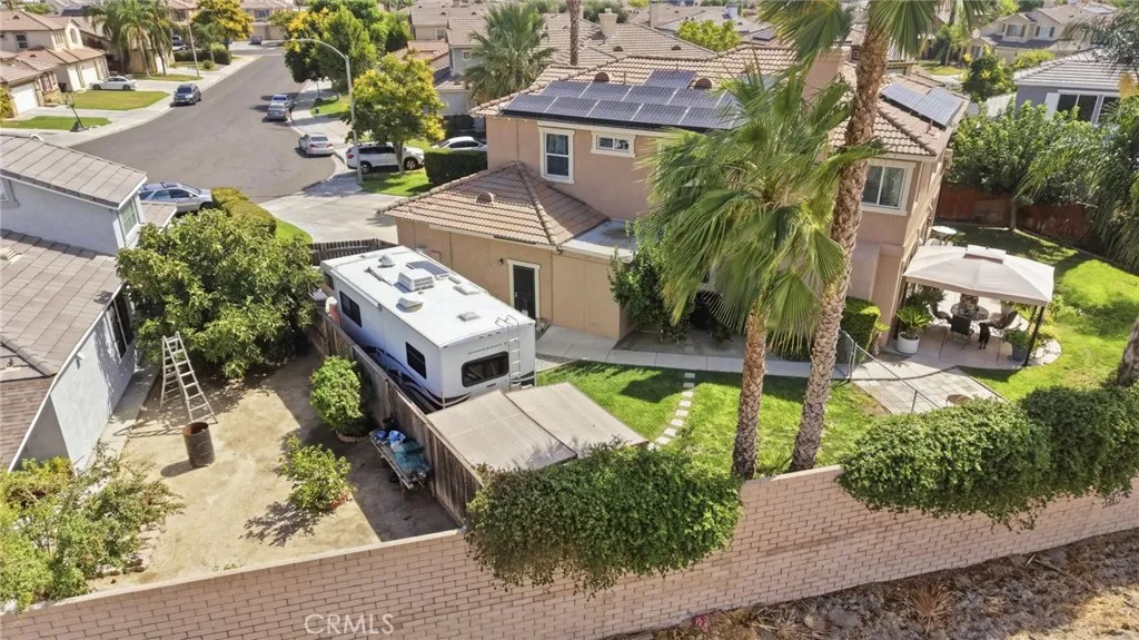 main property photo 59